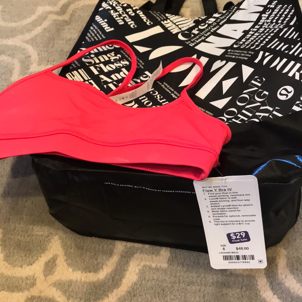 Sports bra